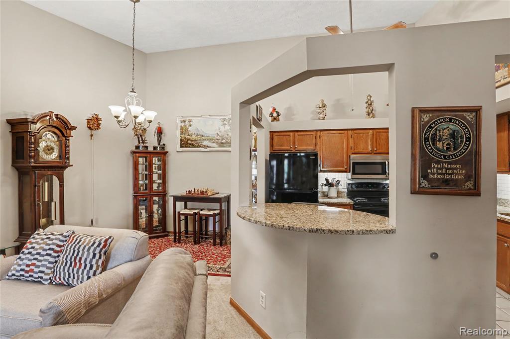 61154 Greenwood Drive, South Lyon, MI 48178 — Photo 10