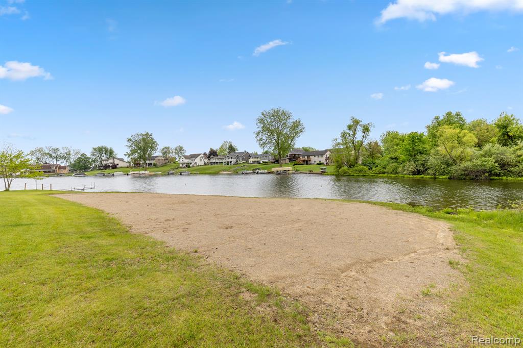 13953 GRANDPOINT Drive, Cement City, MI 49233 — Photo 53