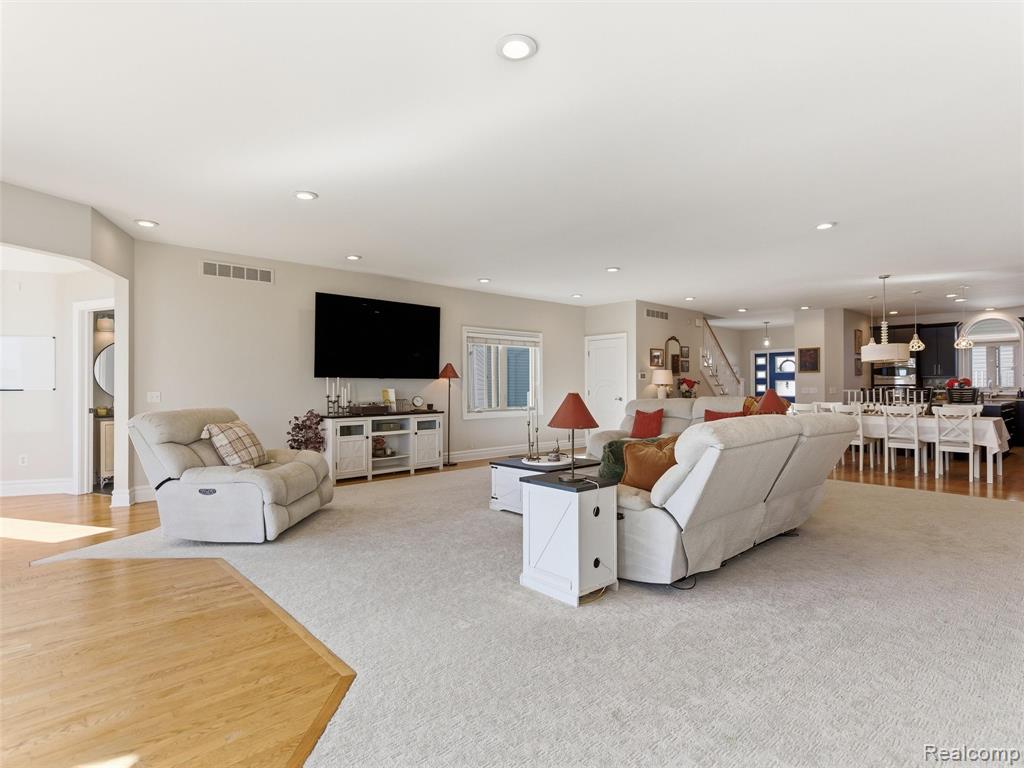 12183 Margaret Drive, Fenton, MI, 48430