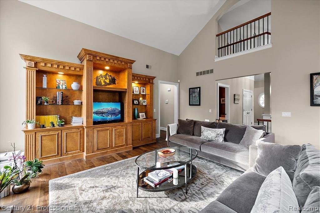 4735 OAKHURST RIDGE Road, Clarkston, MI 48348 — Photo 14
