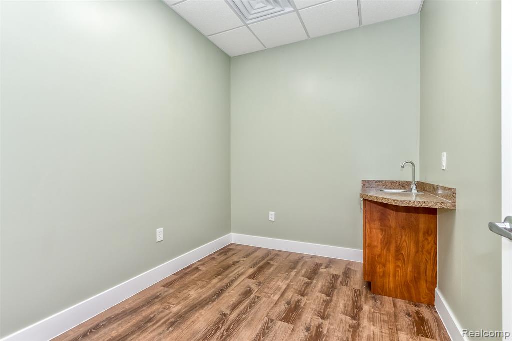 16841 Schaefer Highway, Detroit, MI 48235 — Photo 25