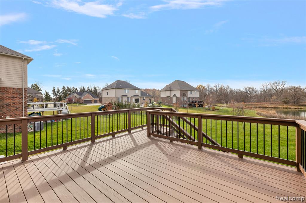 46267 Terrace Drive, Shelby Twp, MI 48317 — Photo 25