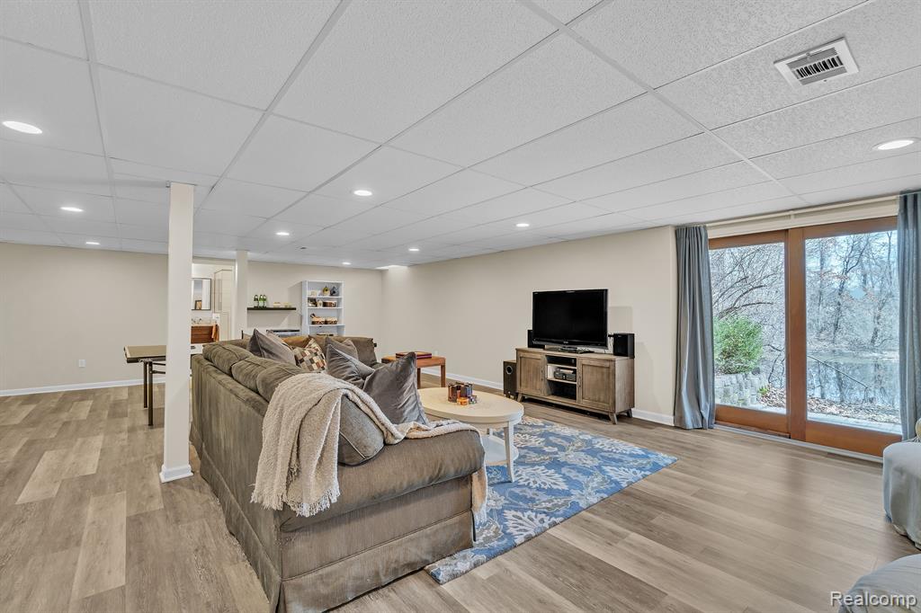 4788 WINDSWEPT Drive, Milford, MI 48380 — Photo 44