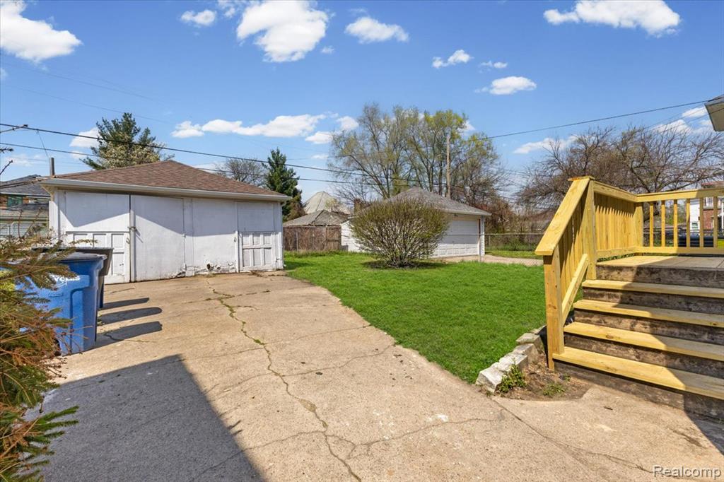 18065 Northlawn Street, Detroit, MI 48221 — Photo 24
