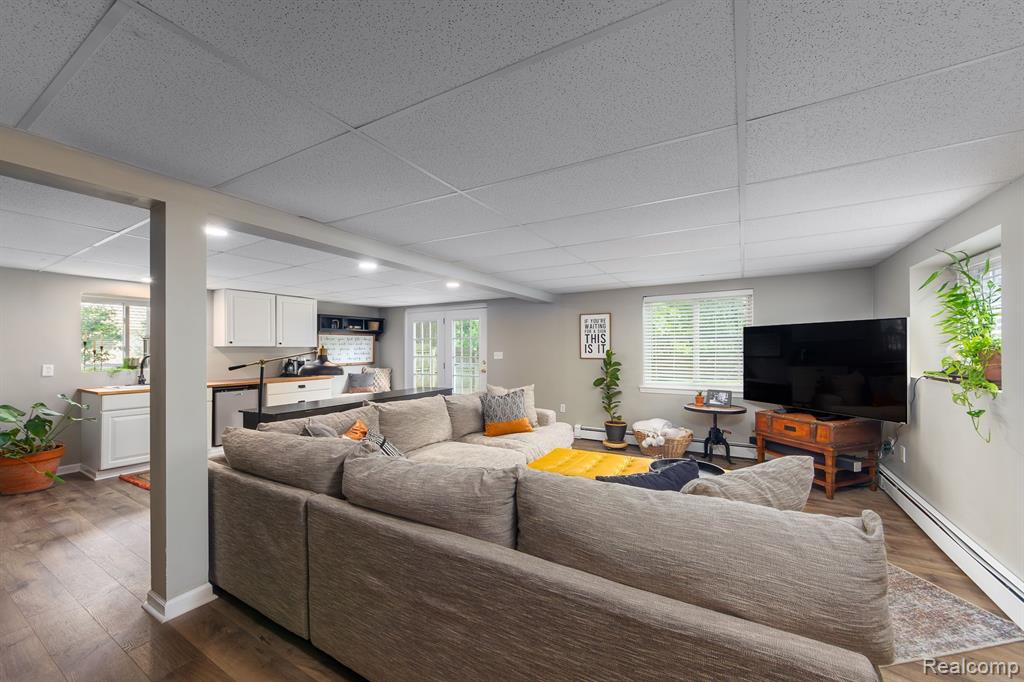 4885 WALKER Drive, Brighton, MI 48114 — Photo 17