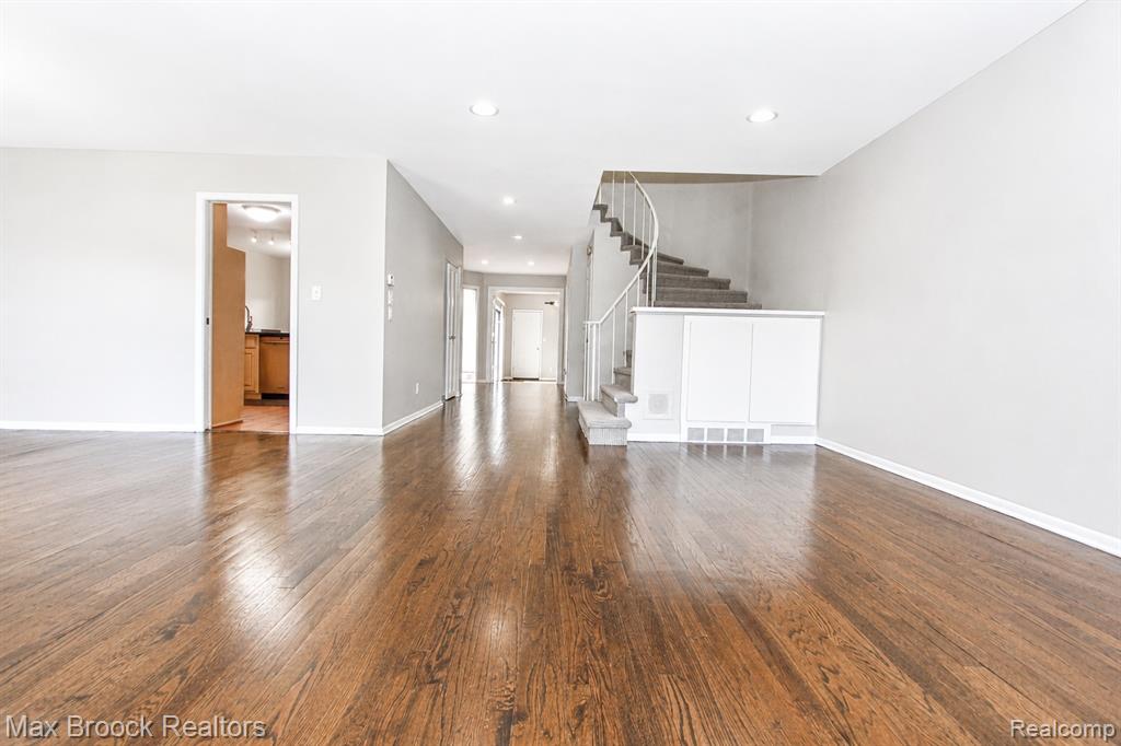7139 Creeks Crossing, West Bloomfield, MI — Photo 15