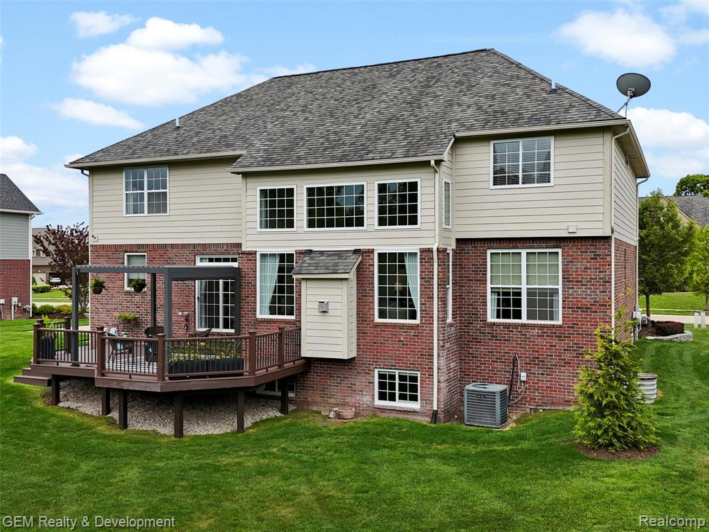 52486 Aspen Drive, South Lyon, MI 48178 — Photo 67