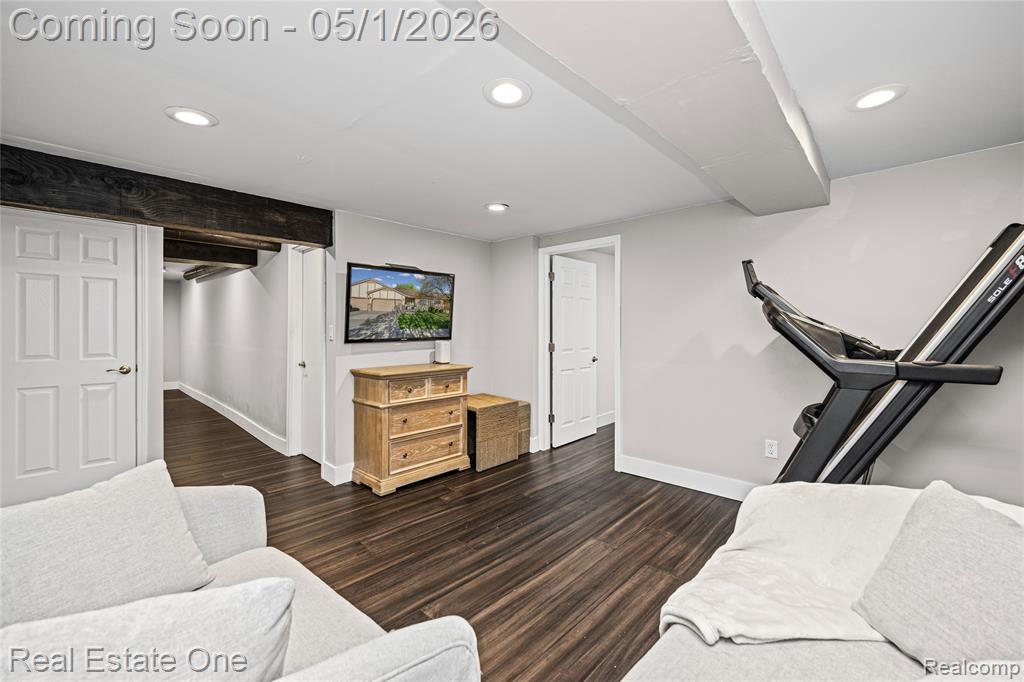 42374 Willow Tree Lane E, Clinton Twp, MI 48038 — Photo 35