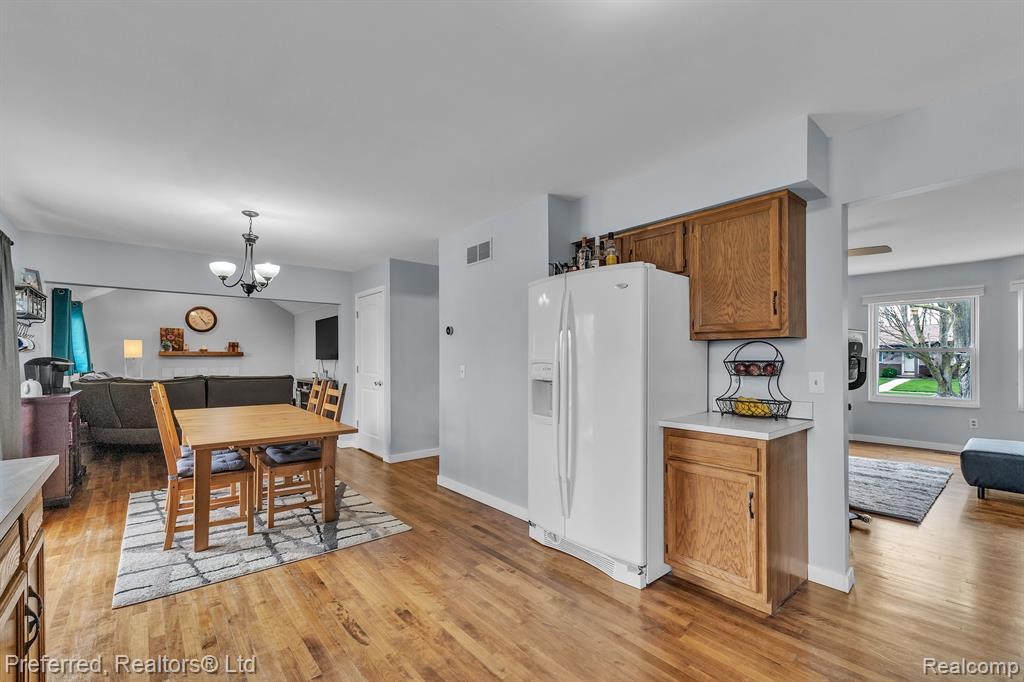 48932 CELESTE Street, Chesterfield, MI — Photo 20
