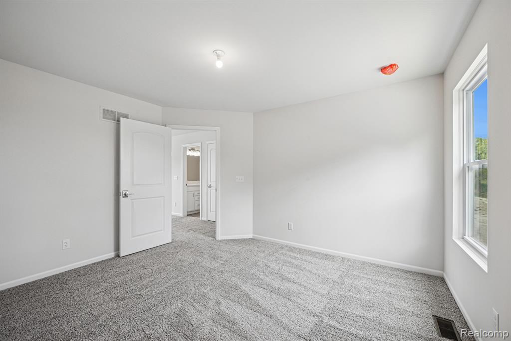 27106 GALLOP Way, Saline, MI 48176 — Photo 29