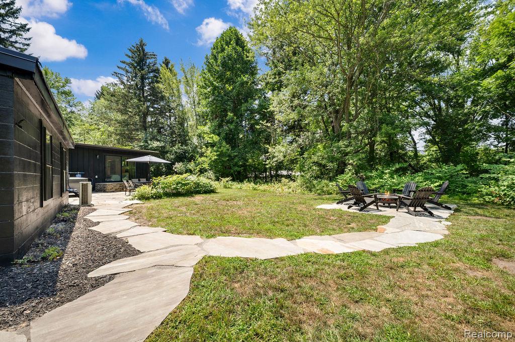 5831 Browntown Road, Sawyer, MI 49125 — Photo 31