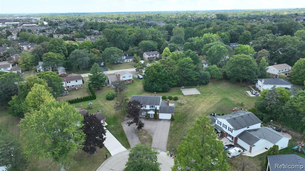 4185 Pinehurst Court, West Bloomfield, MI — Photo 62