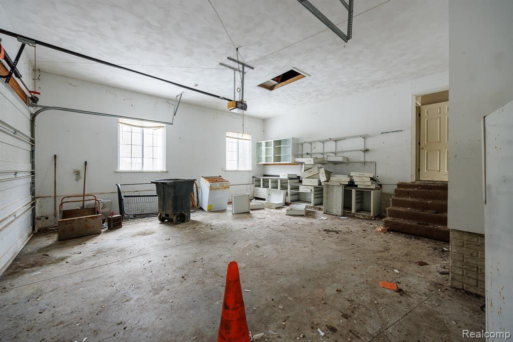 4394 N Center Road, Flint, MI 48506 — Photo 12