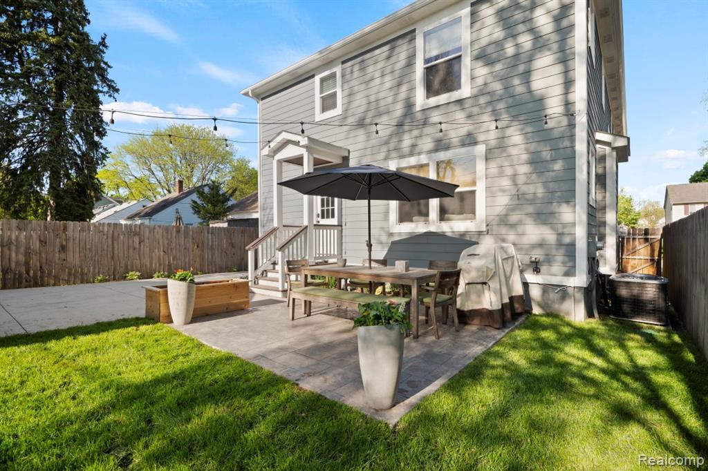 423 N Altadena Avenue, Royal Oak, MI 48067 — Photo 57