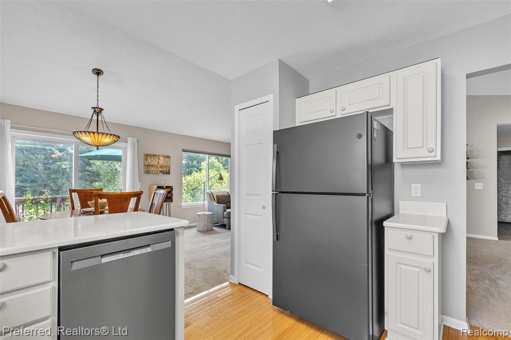 77 Sedum, Howell, MI 48843 — Photo 23