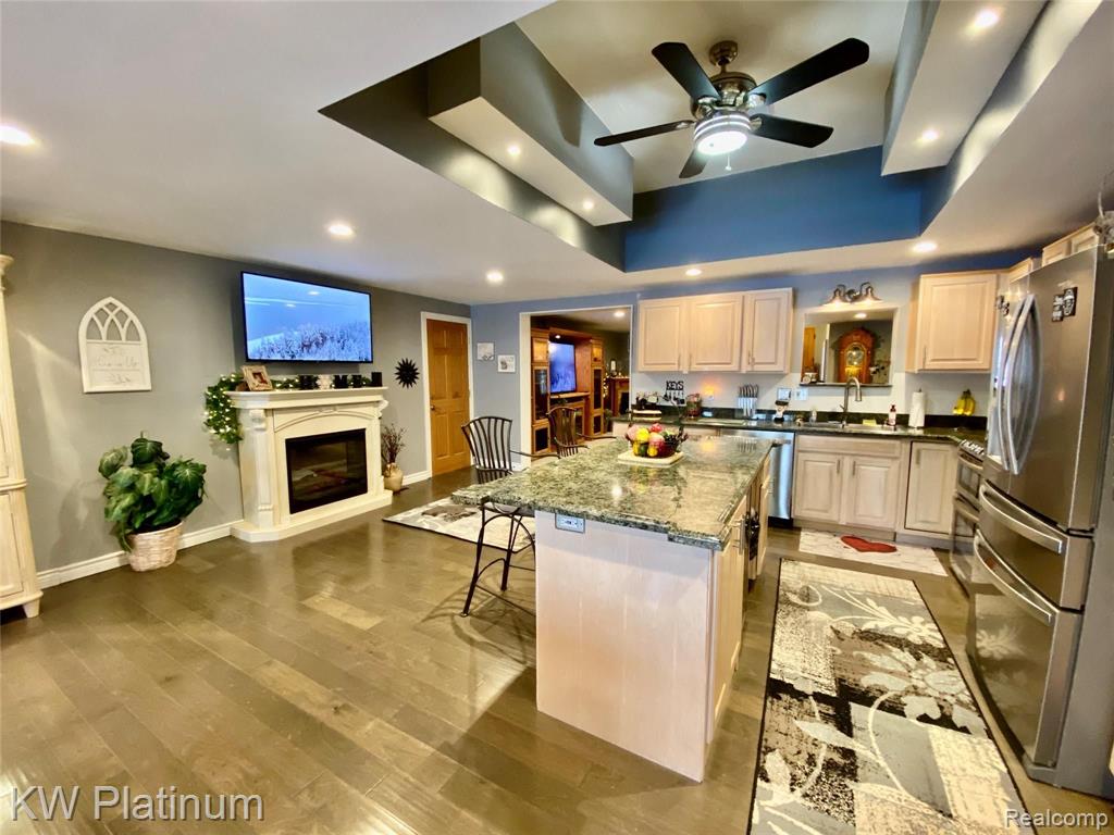 5161 Parker Road, Fort Gratiot, MI 48059 — Photo 17