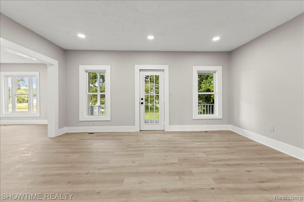 1865 N BLACKS CORNERS Road, Imlay City, MI 48444 — Photo 12
