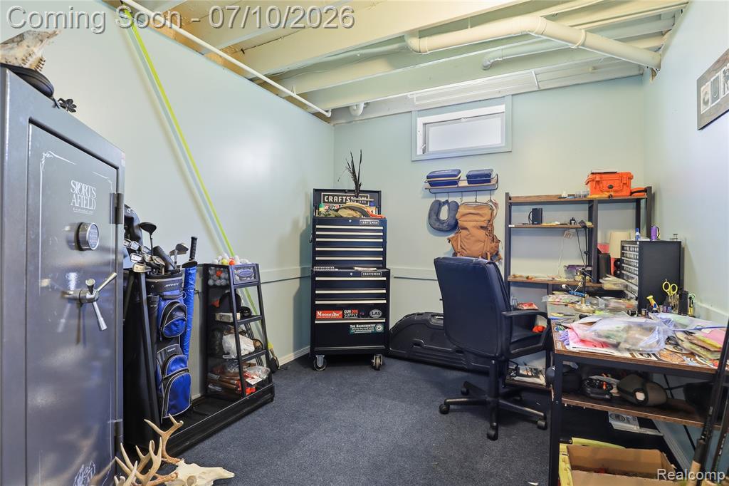 5275 E Maple Avenue, Grand Blanc, MI 48439 — Photo 40