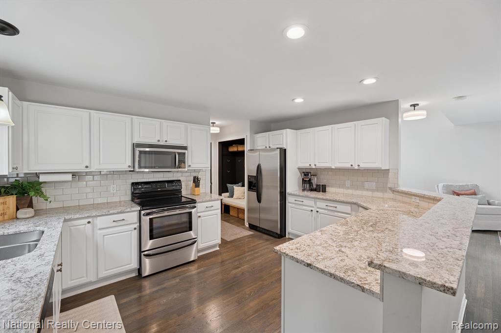 4658 Tiger Lily Trail, Clarkston, MI — Photo 10