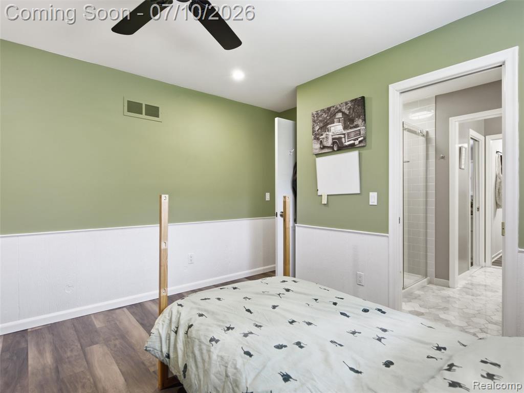 670 W Snell Road, Rochester, MI 48306 — Photo 43