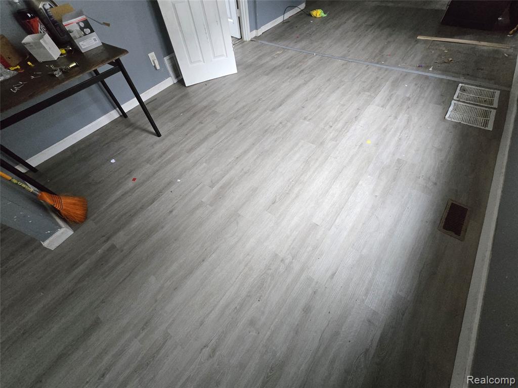 8976 McClellan Street, Detroit, MI 48213 — Photo 61