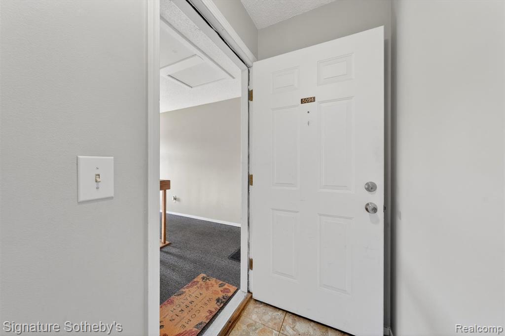5094 Harbor Oak Drive, 36, Waterford, MI 48329 — Photo 26