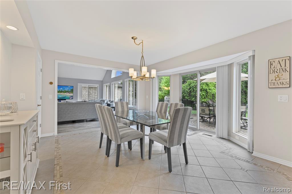43316 Brooks Drive, Clinton Twp, MI 48038 — Photo 9