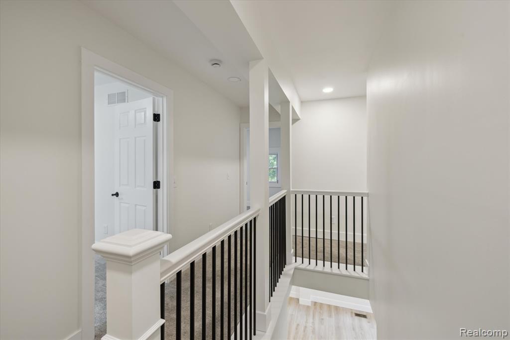 11240 Silver Lake Road, Byron, MI 48418 — Photo 17