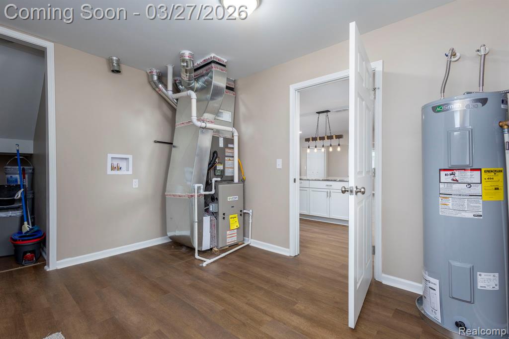 23147 Tawas Avenue, Hazel Park, MI 48030 — Photo 15