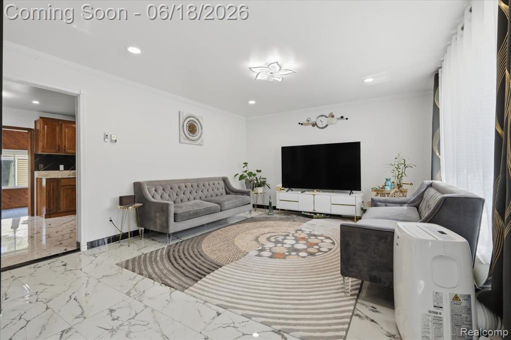 13575 Mercedes, Redford, MI 48239 — Photo 4