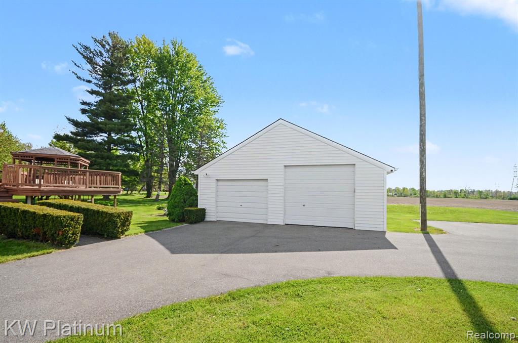 52900 North Avenue, Macomb, MI 48042 — Photo 16