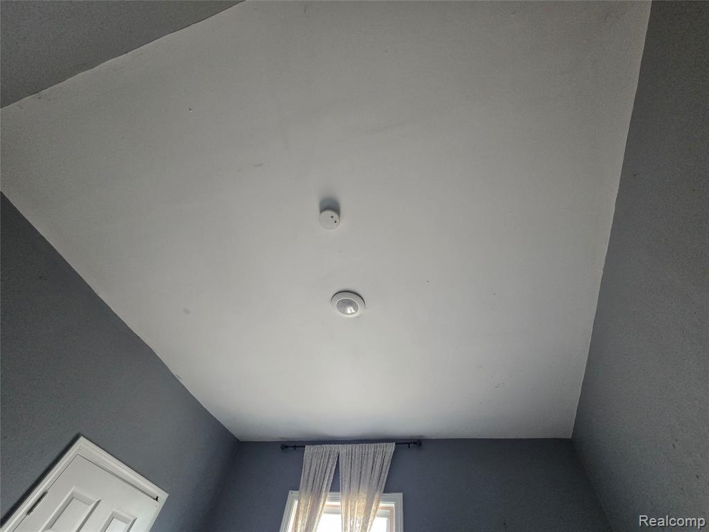8976 McClellan Street, Detroit, MI 48213 — Photo 59