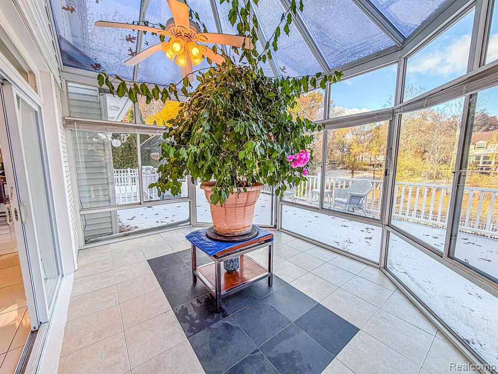 7240 Aaronway Drive, West Bloomfield, MI 48324 — Photo 11