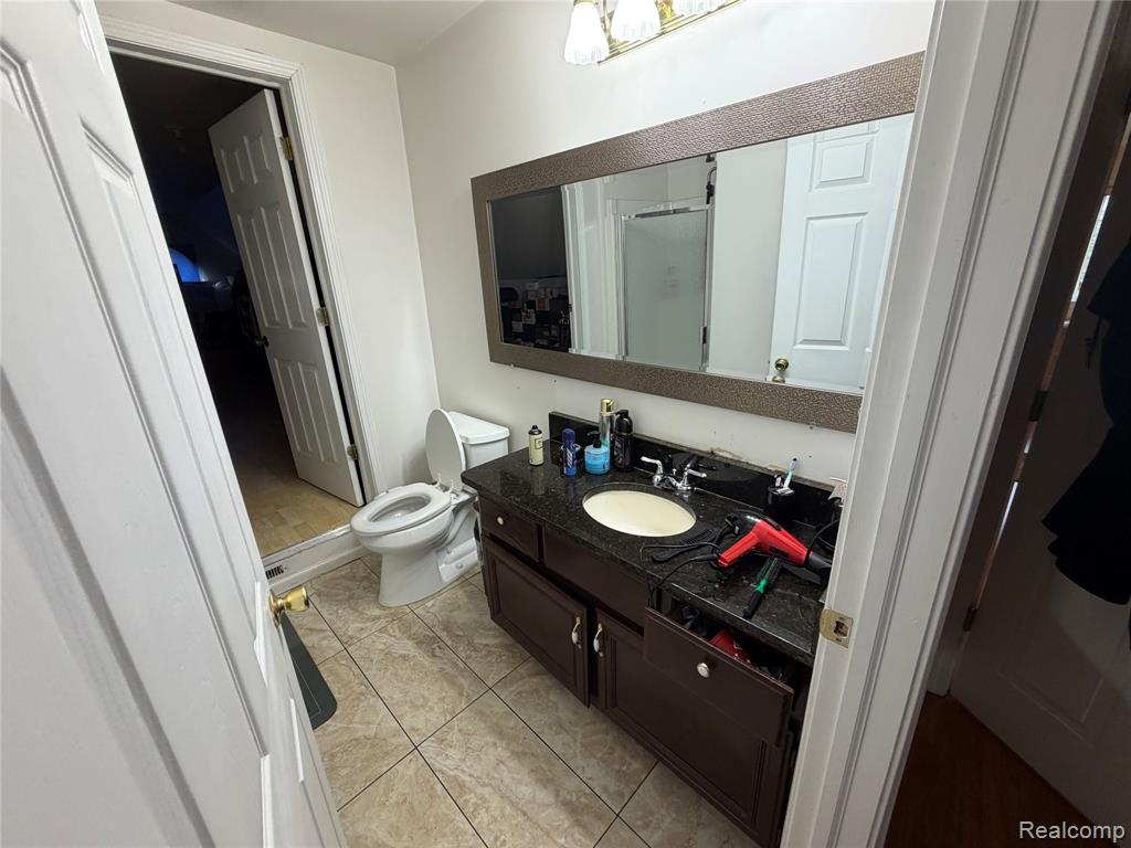 6153 Bianca Court, Sterling Heights, MI 48314 — Photo 20