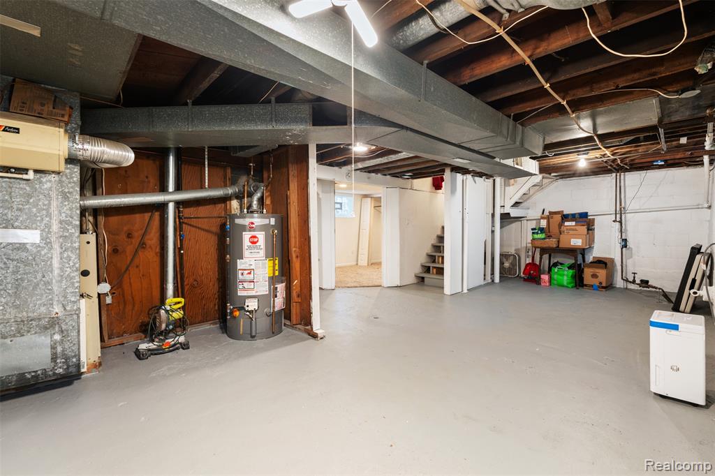4400 Louella Drive, Waterford, MI 48329 — Photo 46