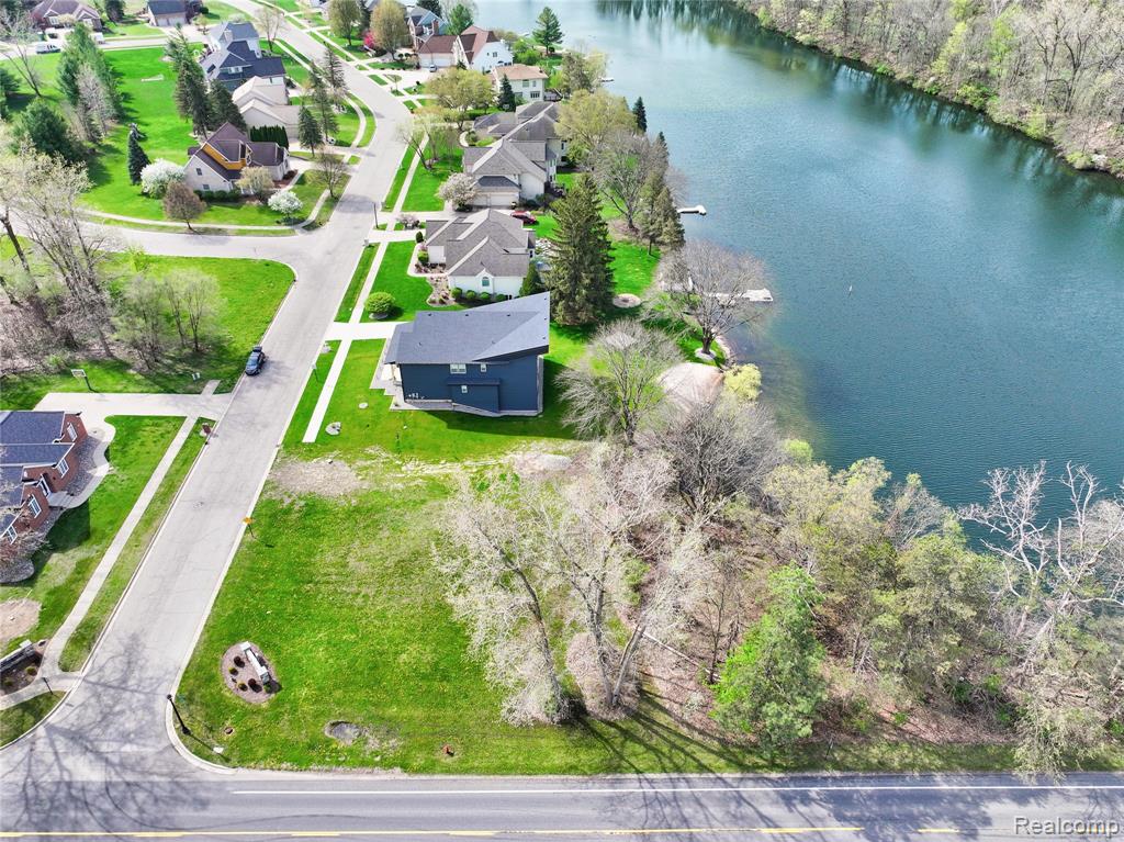 2745 Maritime Drive, Lansing, MI 48911 — Photo 11