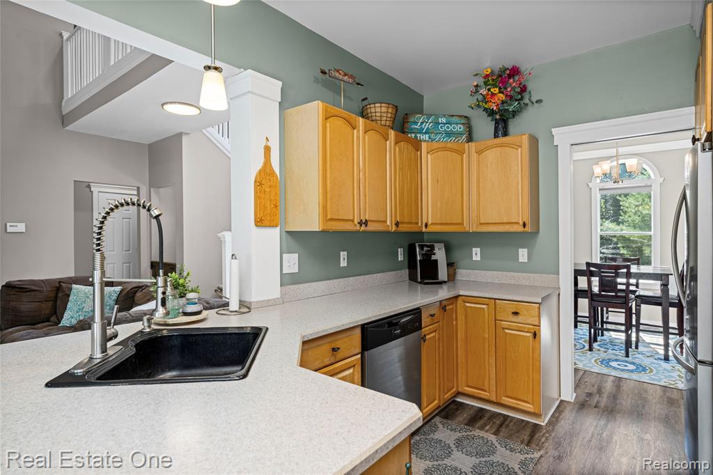 9210 Hickory Ridge Road, Holly, MI 48442 — Photo 35