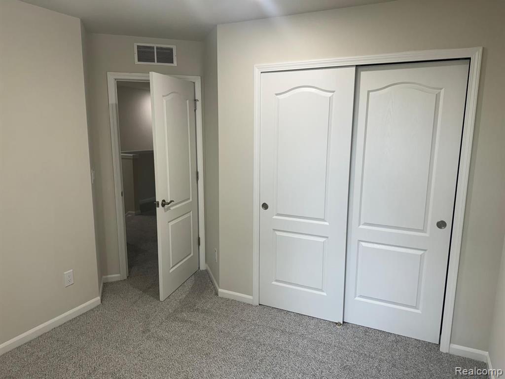 629 ADDISON Circle, Walled Lake, MI 48390 — Photo 15