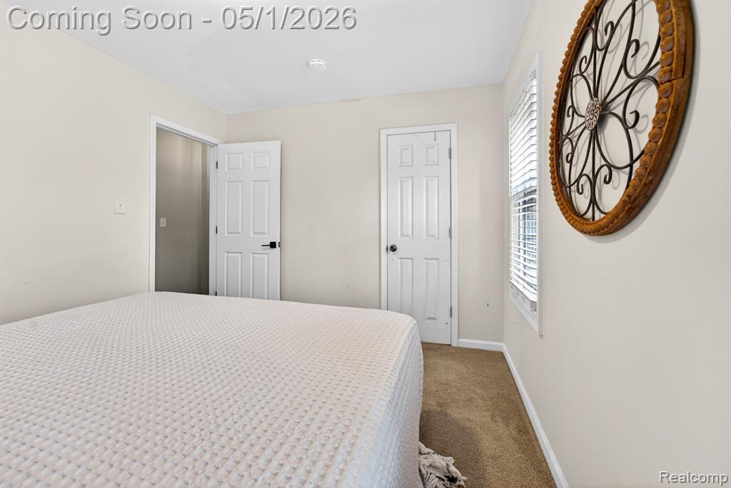 20479 Old Homestead Drive, Harper Woods, MI 48225 — Photo 12