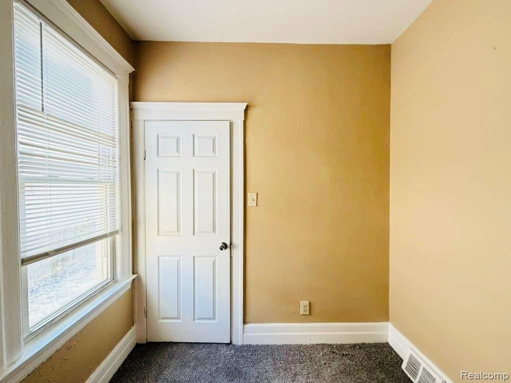 8737 SMART Street, Detroit, MI 48210 — Photo 15
