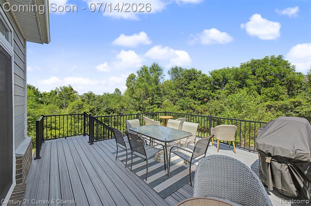 24256 Oak Ridge Boulevard, South Lyon, MI 48178 — Photo 8