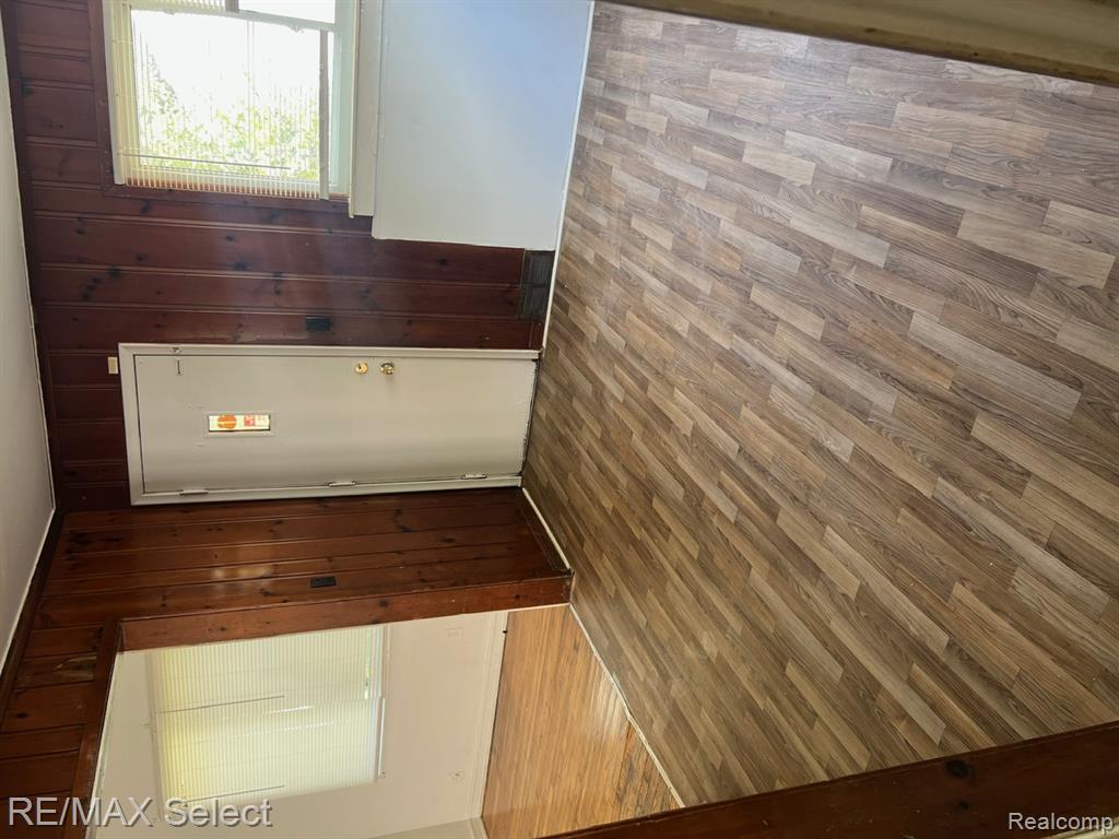 549 Buckingham Avenue, Flint, MI 48507 — Photo 3