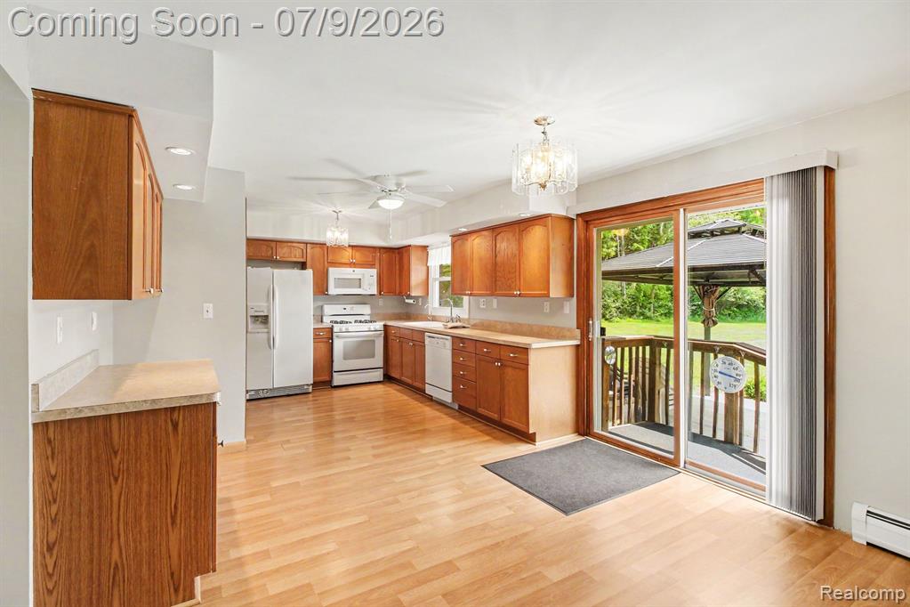 2176 Kingston Drive, Pinckney, MI 48169 — Photo 9