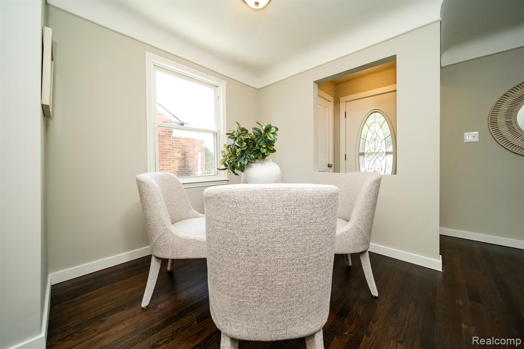 23610 Morton Street, Oak Park, MI 48237 — Photo 17