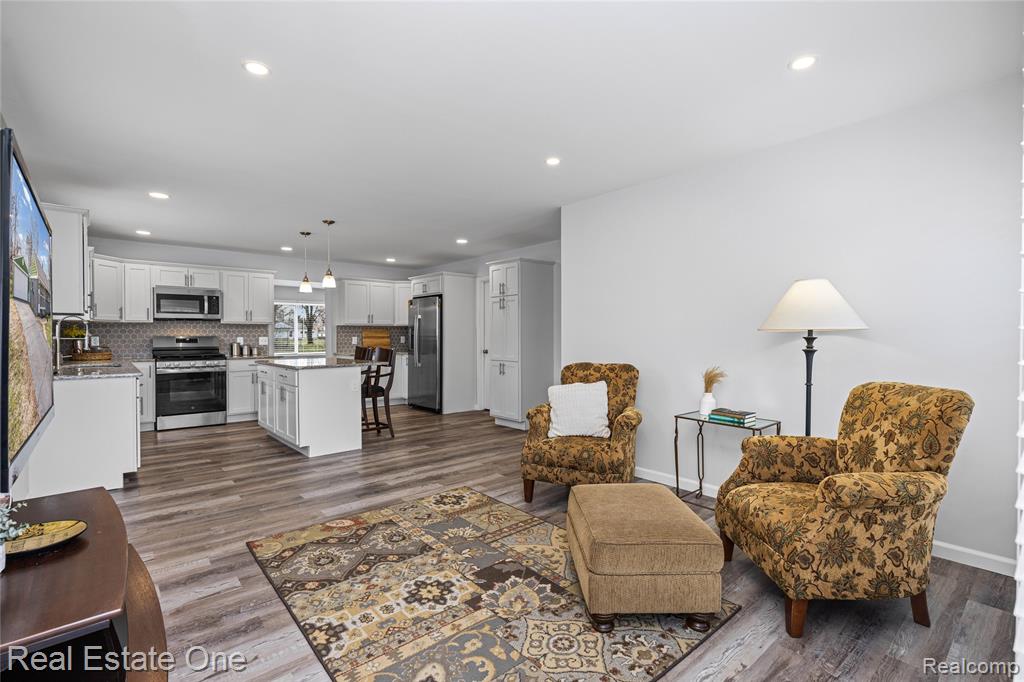 4913 Rioview Drive, Clarkston, MI — Photo 10