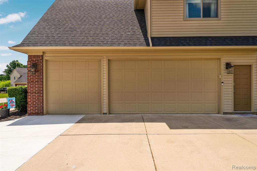 620 Olivia Drive, Milford, MI 48381 — Photo 3