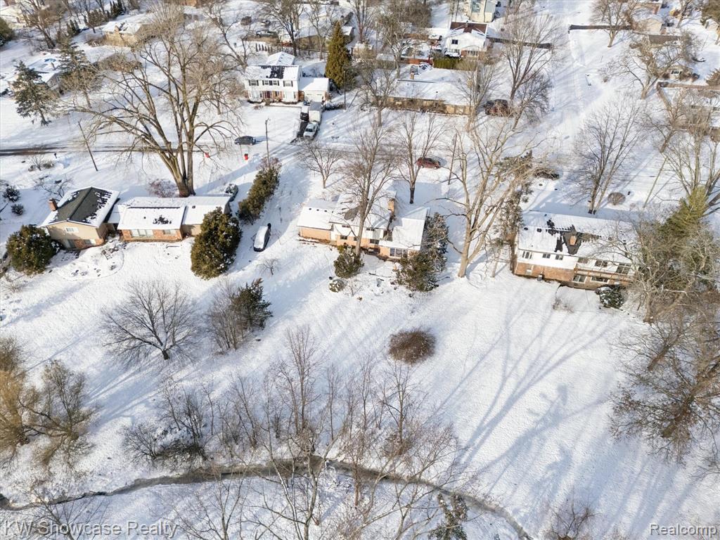 5241 S Pebblecreek Road, West Bloomfield, MI — Photo 43