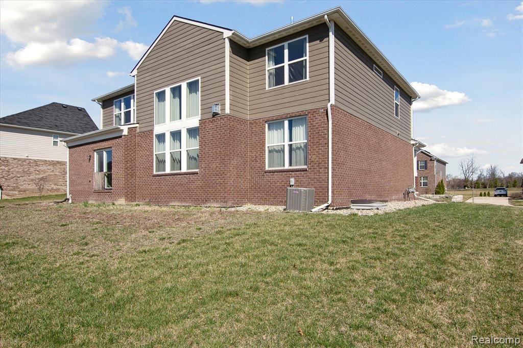 50523 SOUTHFORD Road, Canton, MI 48187 — Photo 52