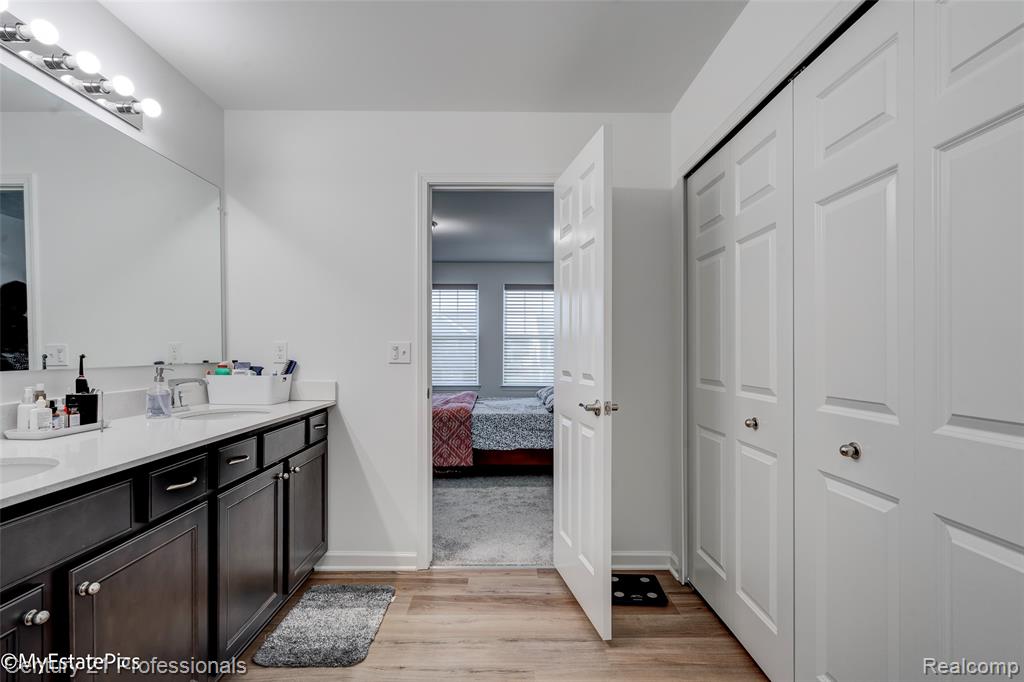 58775 Gidran Drive, South Lyon, MI 48178 — Photo 50