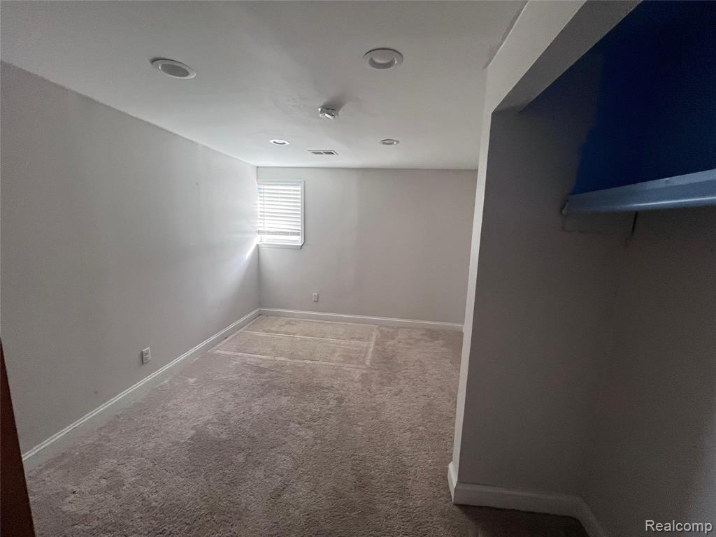4601 Larme Avenue S, Allen Park, MI 48101 — Photo 8